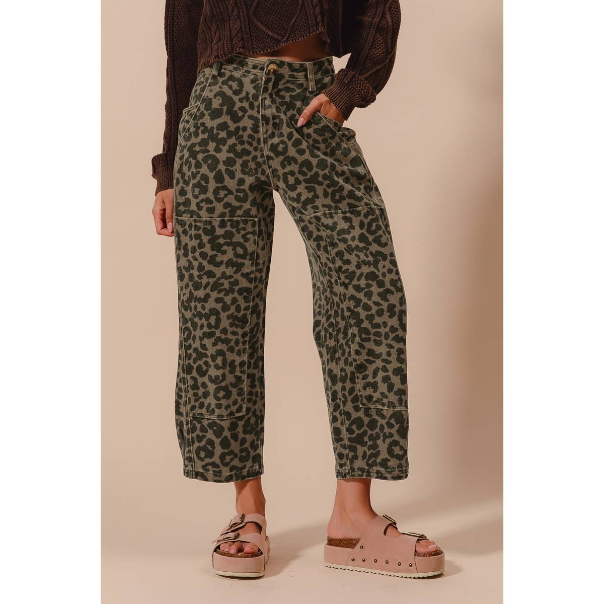 TWO TONED LEOPARD PRINT TWILL MID RISE WIDE PANTS
