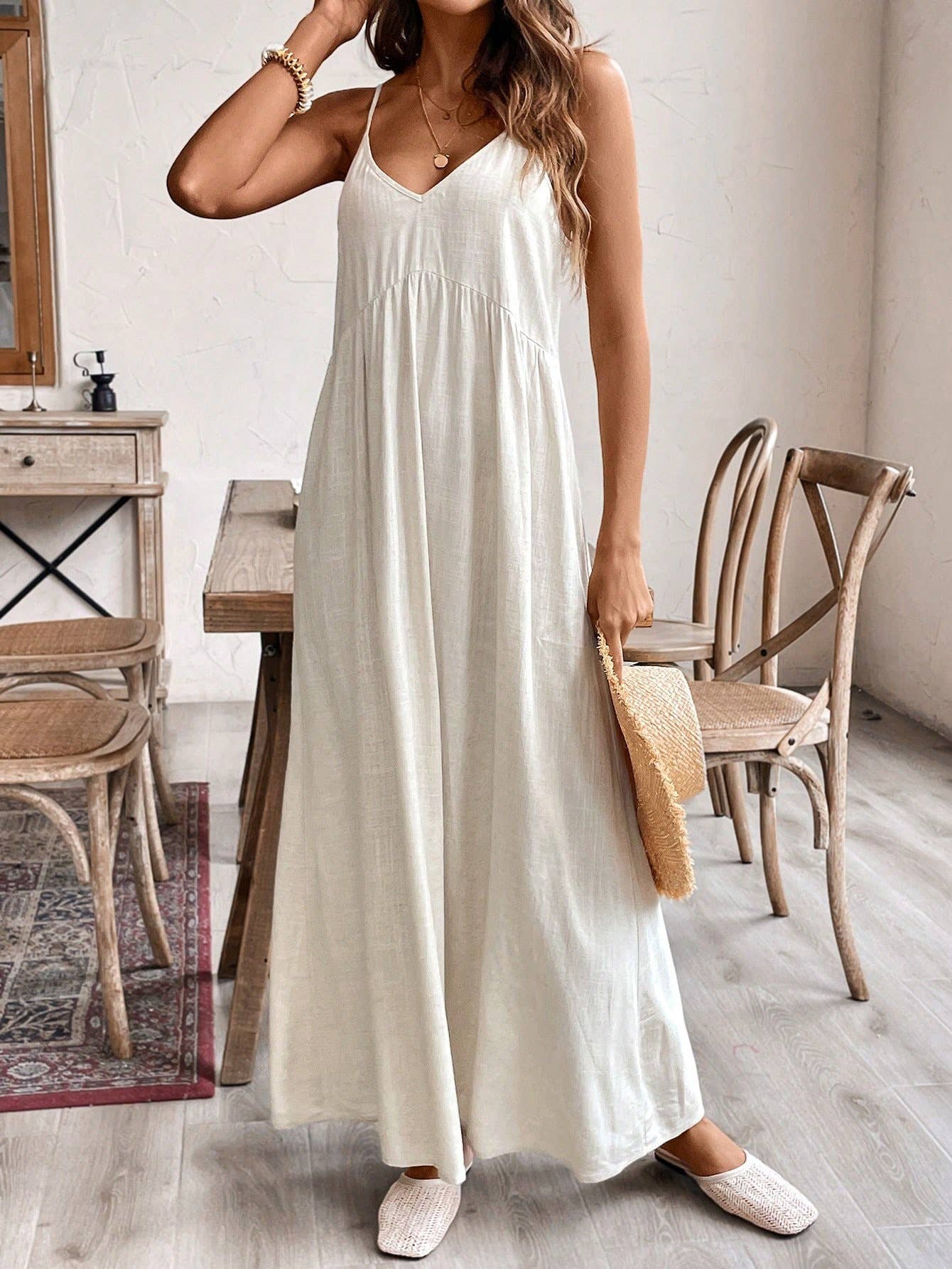 Linen blend Scoop Neck Cami dress with bow tie at back: Beige
