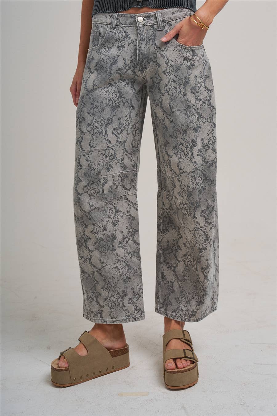 BON - VINTAGE SNAKESKIN PRINT TWILL DENIM BARREL PANTS_JLB80045-01