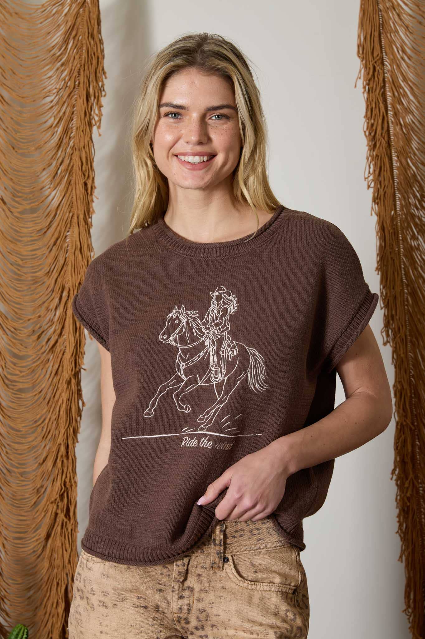 WESTERN EMBROIDERY SHORT SLEEVE KNIT SWEATER