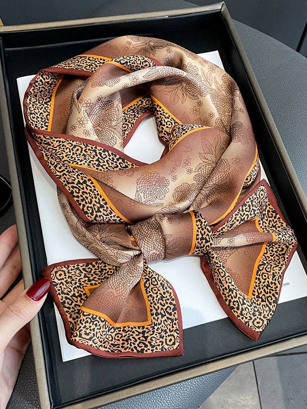 Urban Leopard Printed Silk Imitation Scarf: GREEN / One_size
