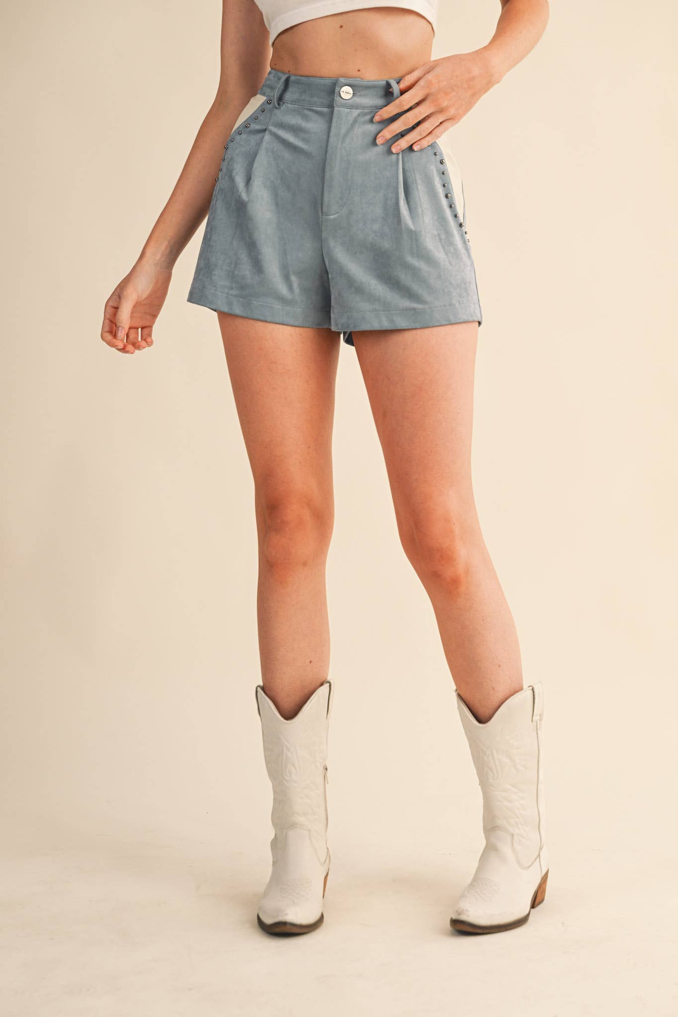 &MERCI - STUDDED FAUX SUEDE SHORTS MP4383