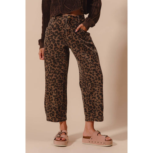 TWO TONED LEOPARD PRINT TWILL MID RISE WIDE PANTS