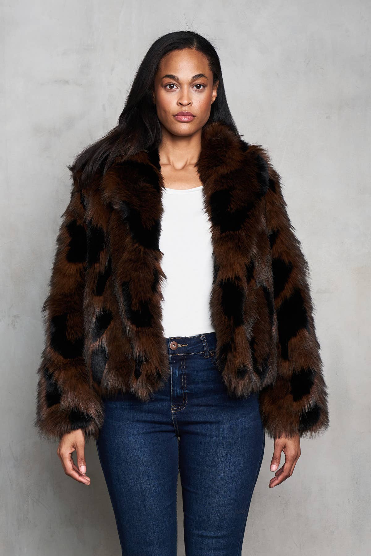 Paparazzi - 5764-IAJ Faux Fur Mink Short Coat