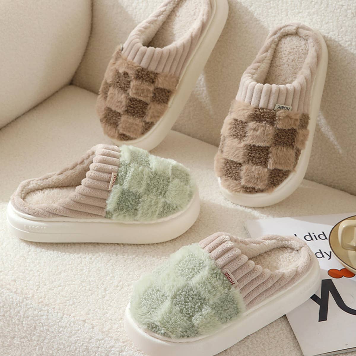 CHECKERED SLIPPERS