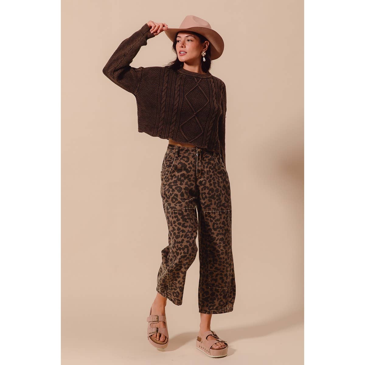 TWO TONED LEOPARD PRINT TWILL MID RISE WIDE PANTS