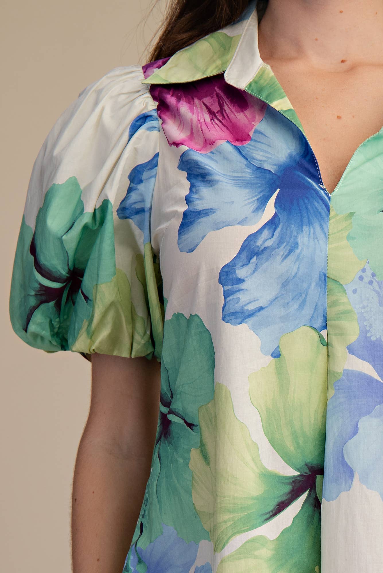 Glam - Collar V-Neck Pleated Midi Dress
