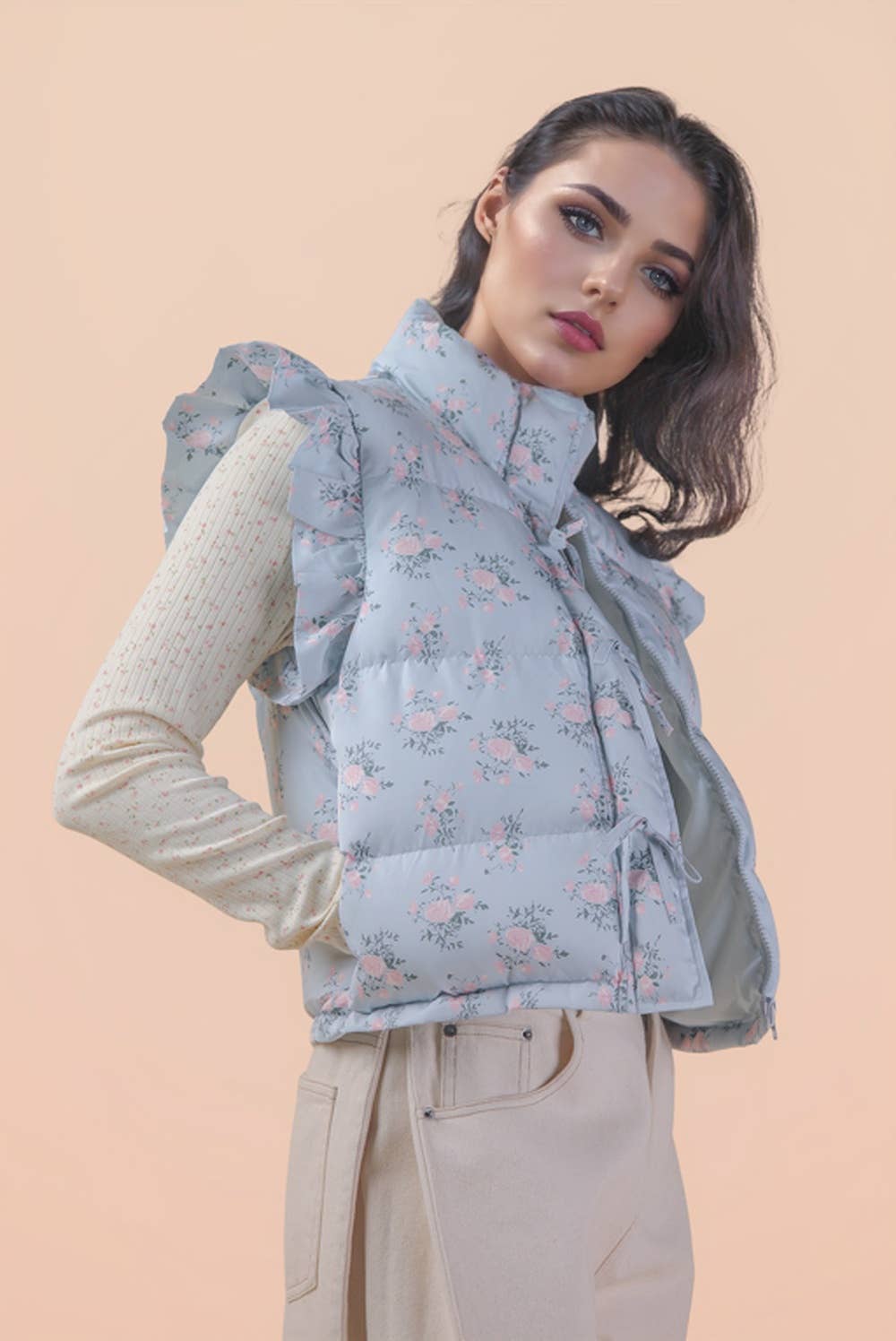 VERY J - NJ90385-Front Bow Ruffle Sleeve Puffer Vest