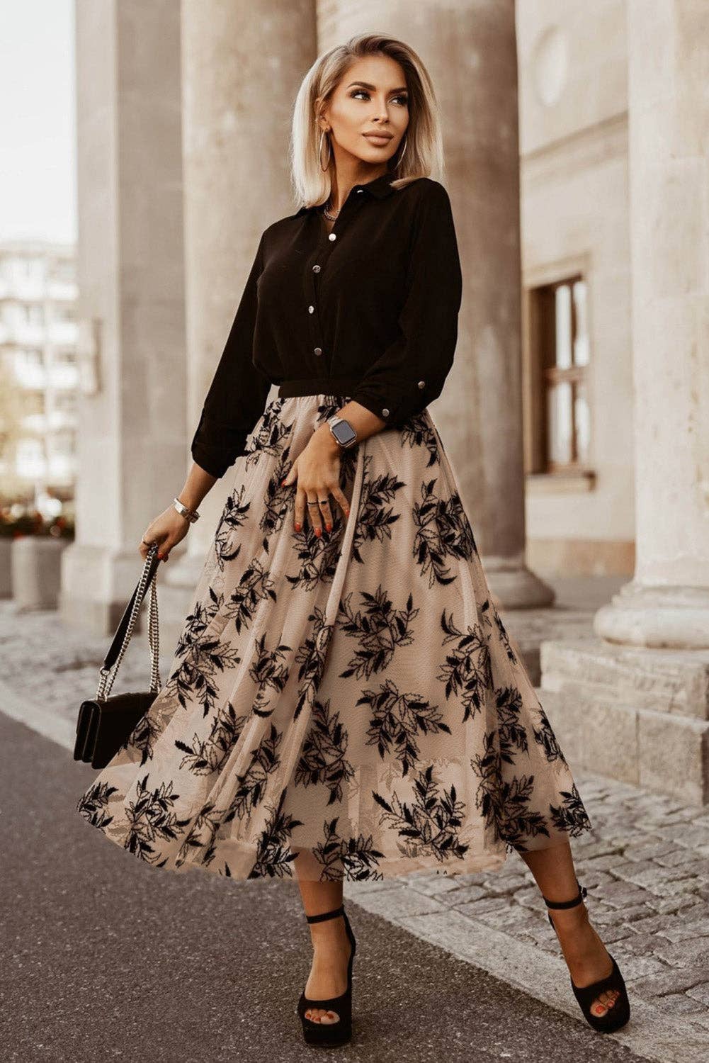 Lovesoft - Apricot Floral Leaves Embroidered High Waist Maxi Skirt