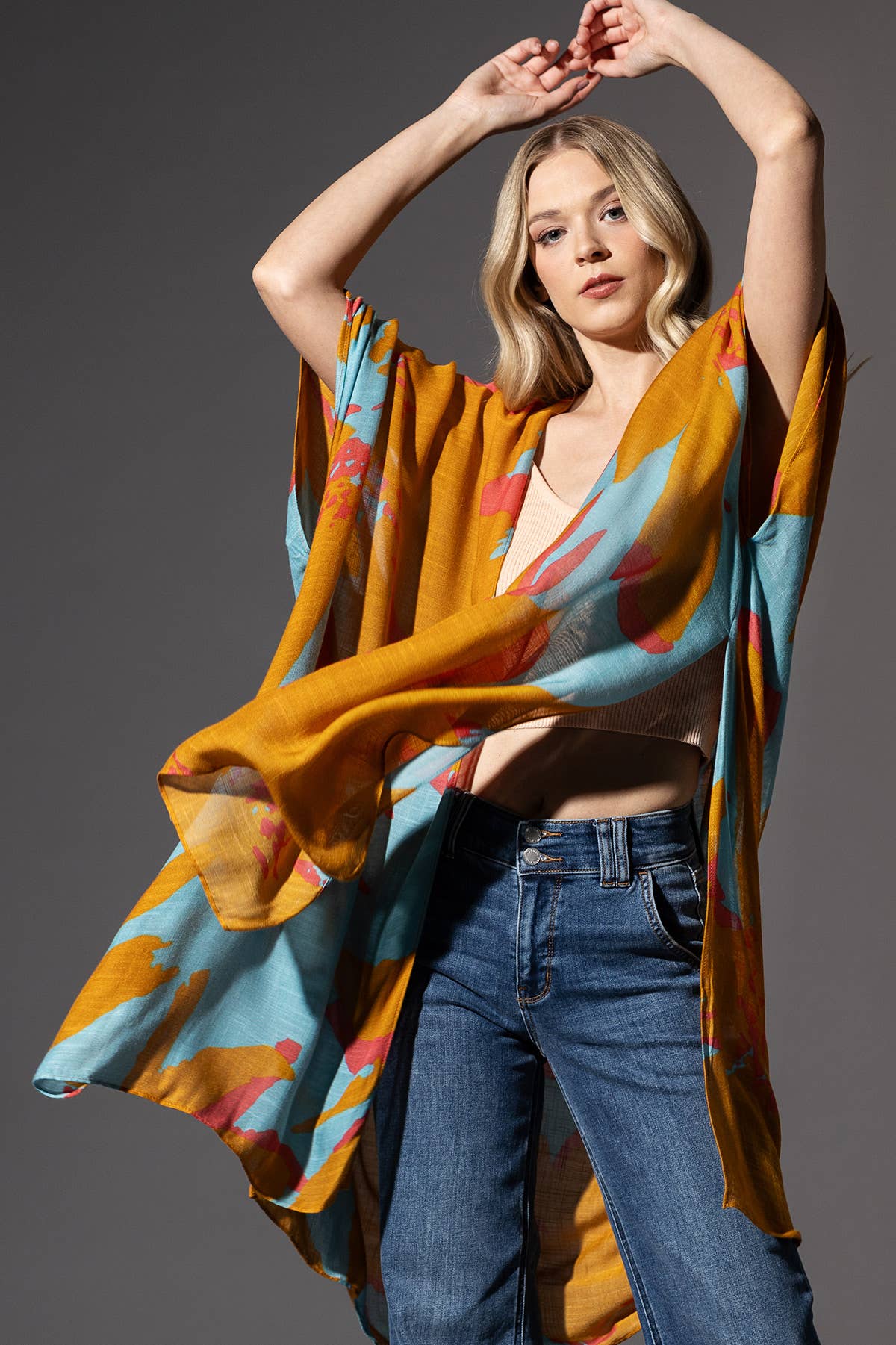 Urbanista - Sweeping Floral Kimono