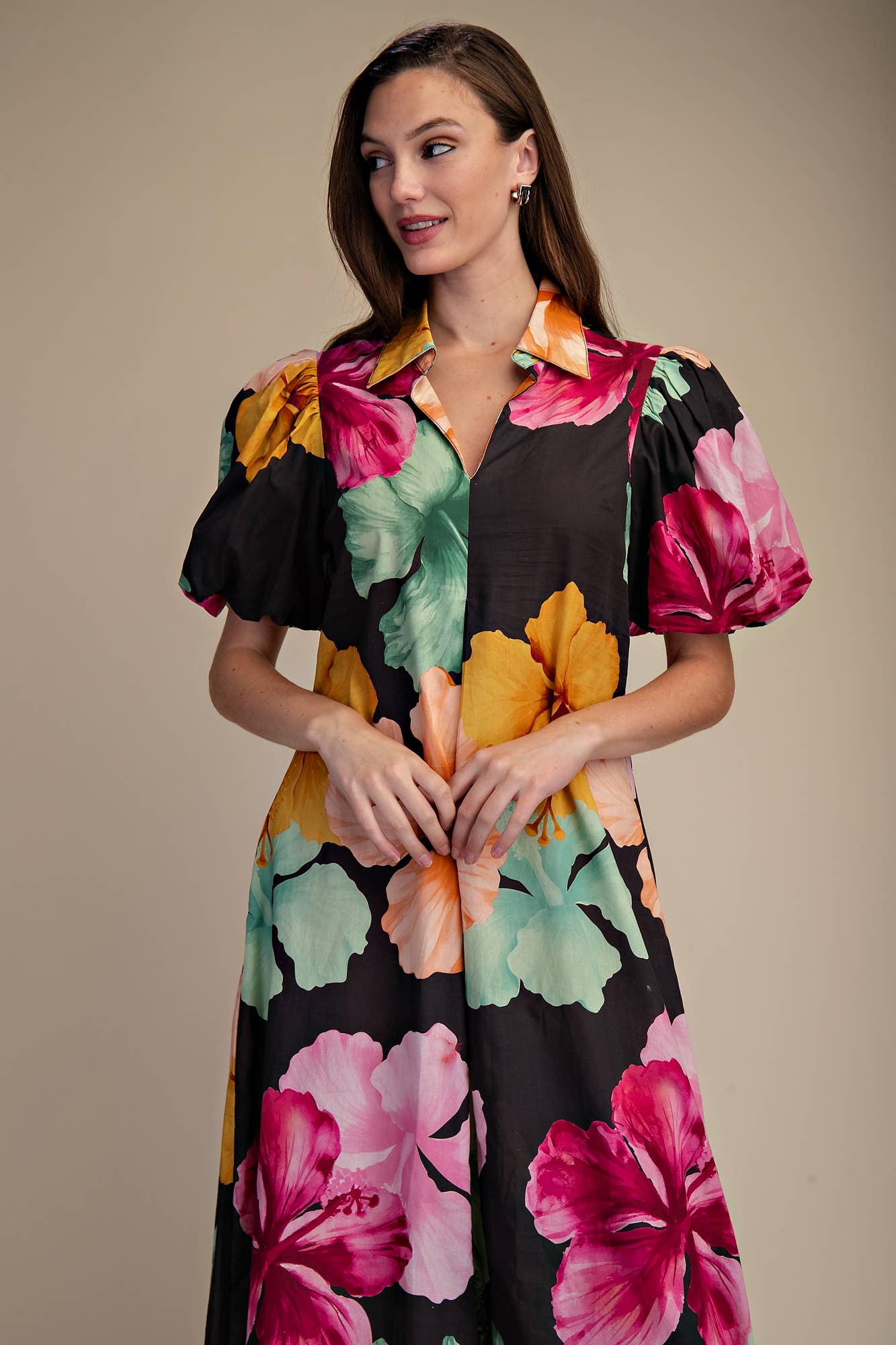 Glam - Collar V-Neck Pleated Midi Dress