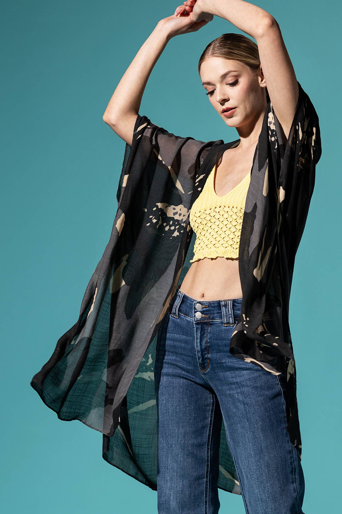 Urbanista - Sweeping Floral Kimono