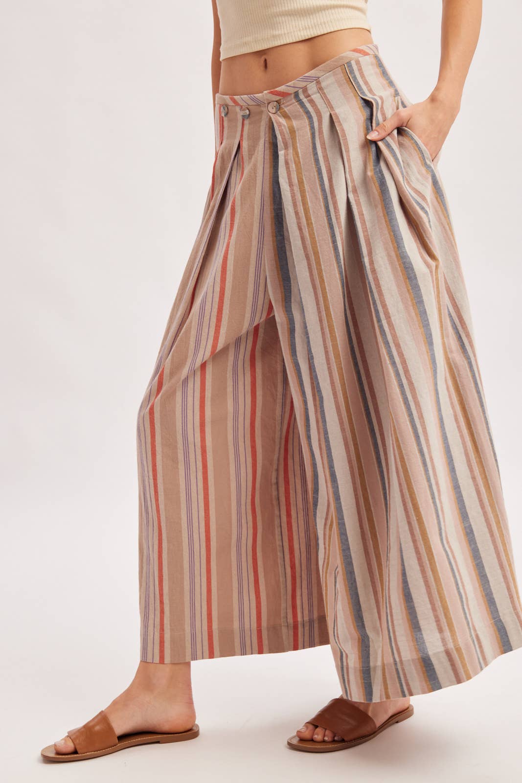 Bluivy - MULTI-STRIPE PLEATED FRONT WIDE-LEG PANTS