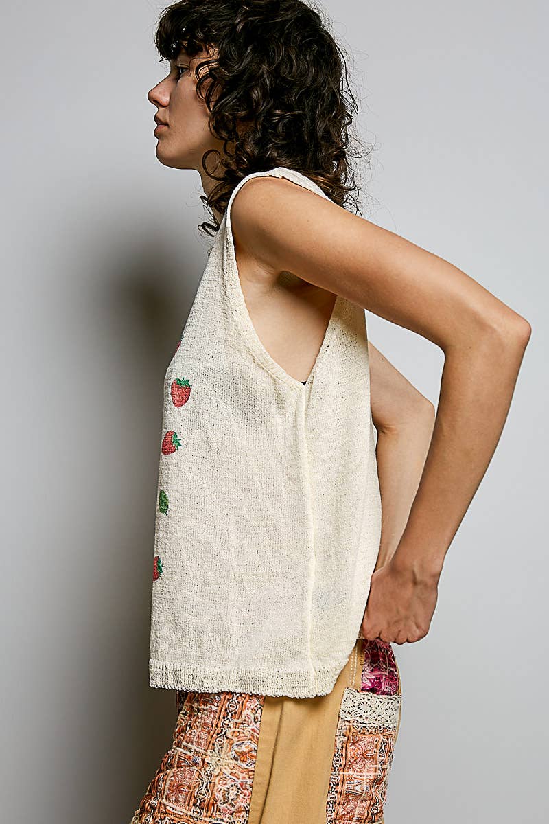 Strawberry Print Thin Sweater Sleeveless Top
