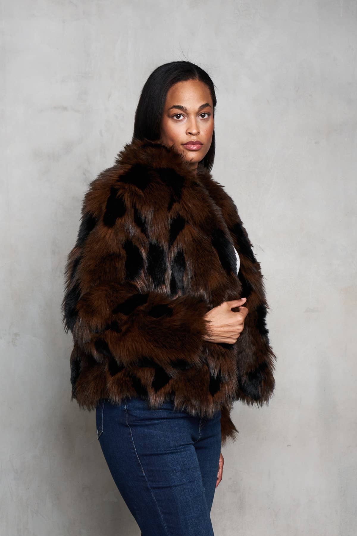 Paparazzi - 5764-IAJ Faux Fur Mink Short Coat