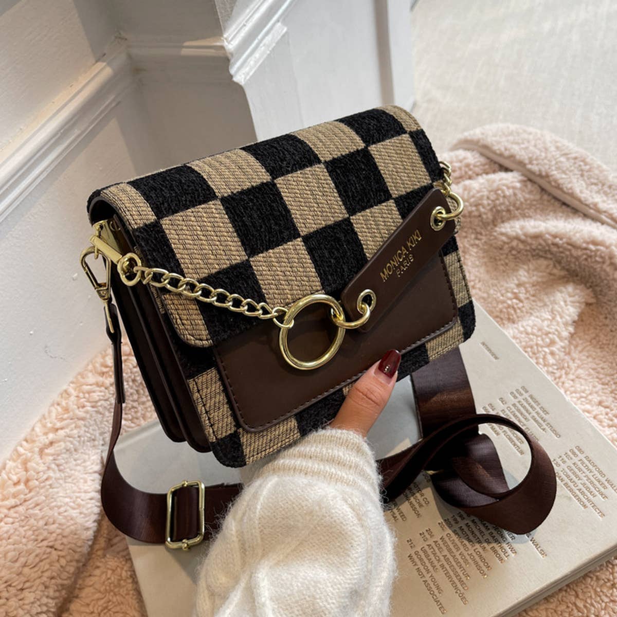 CHECKERED CROSS BODY BAG