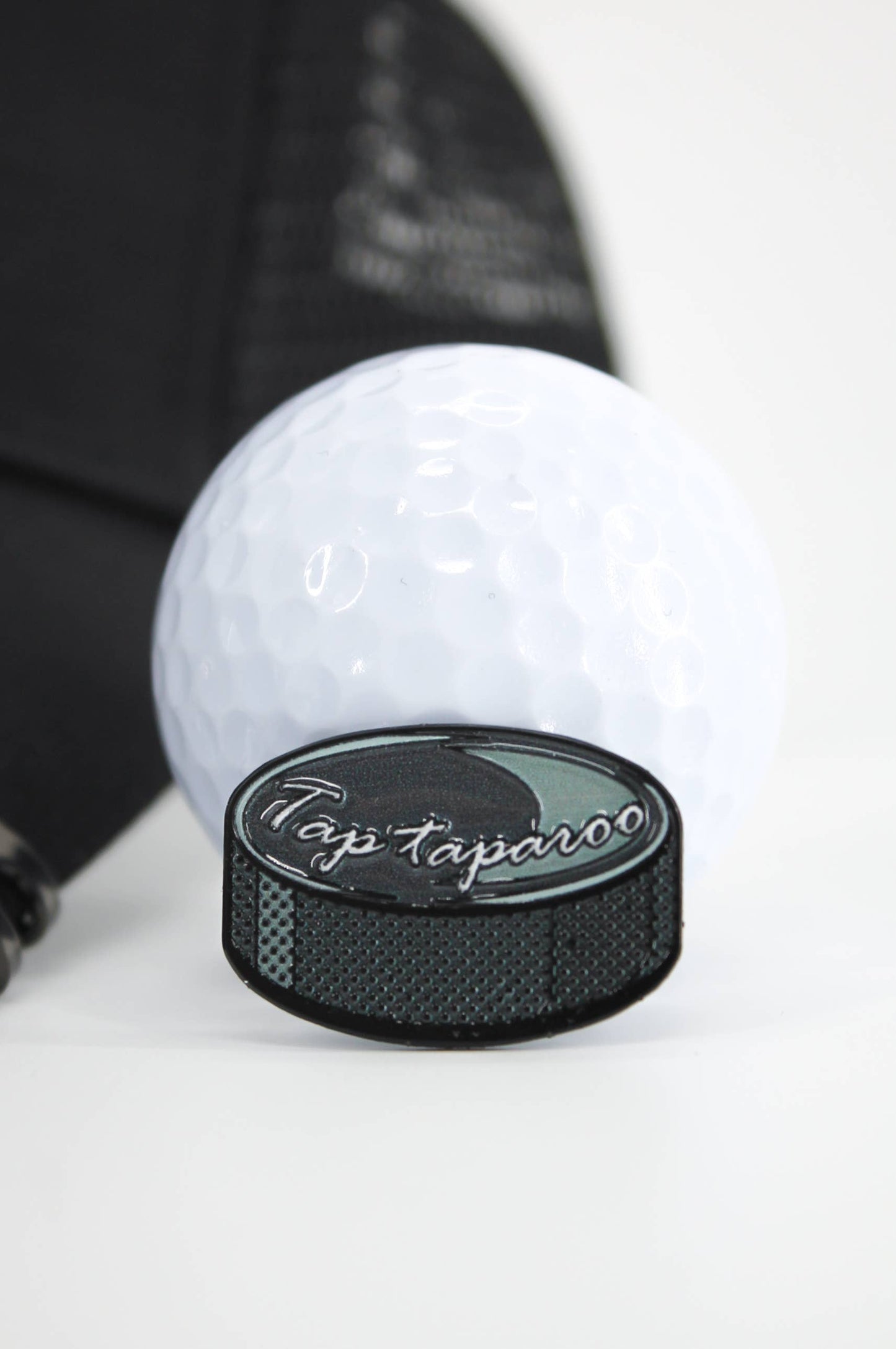 MULLIGAN HOOLIGAN™ - Hockey Ball Marker