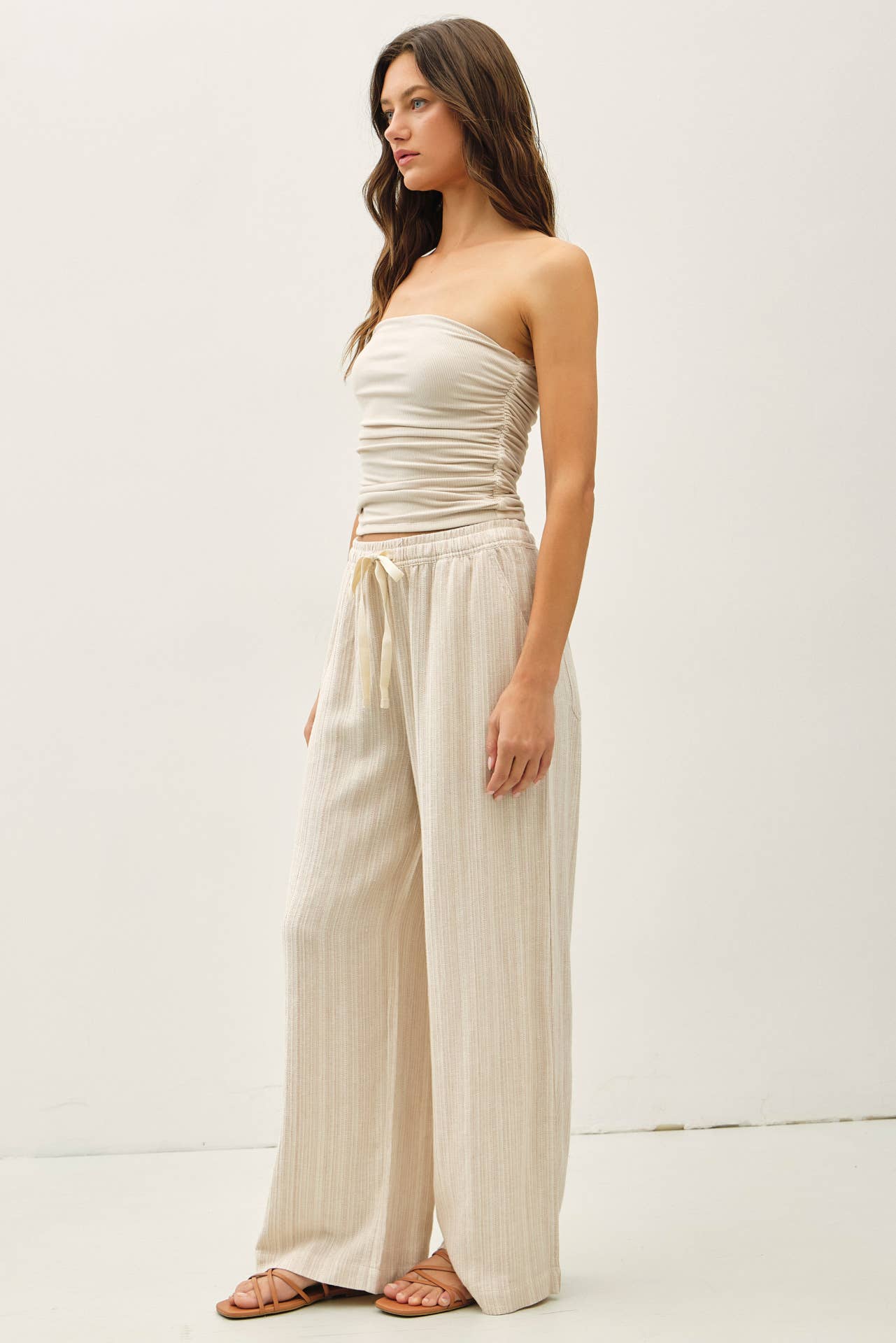 MOCHA JERSEY RUCHED CROP TUBE TOP
