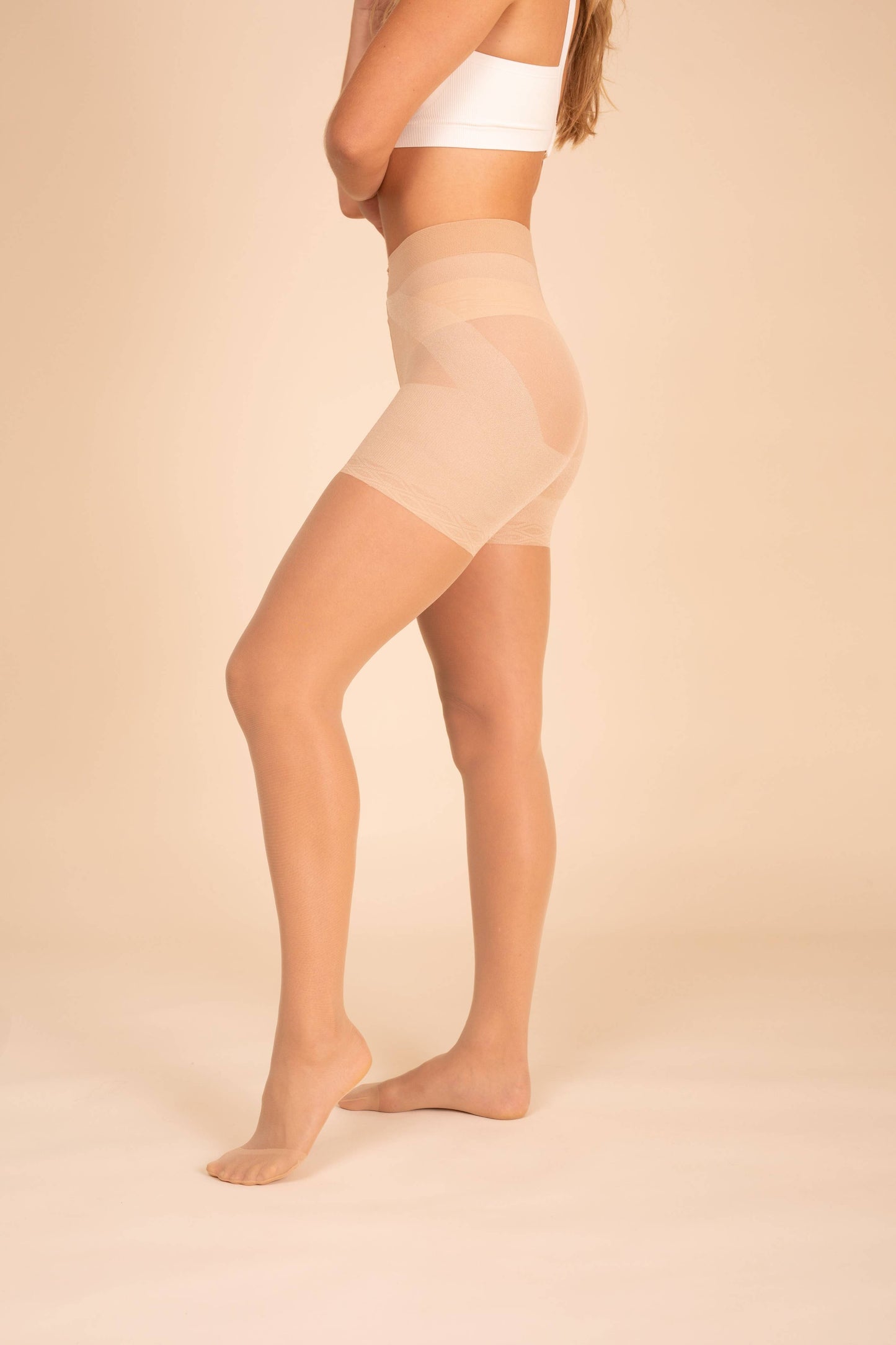 Threads - Sheer Contour (Ivory)