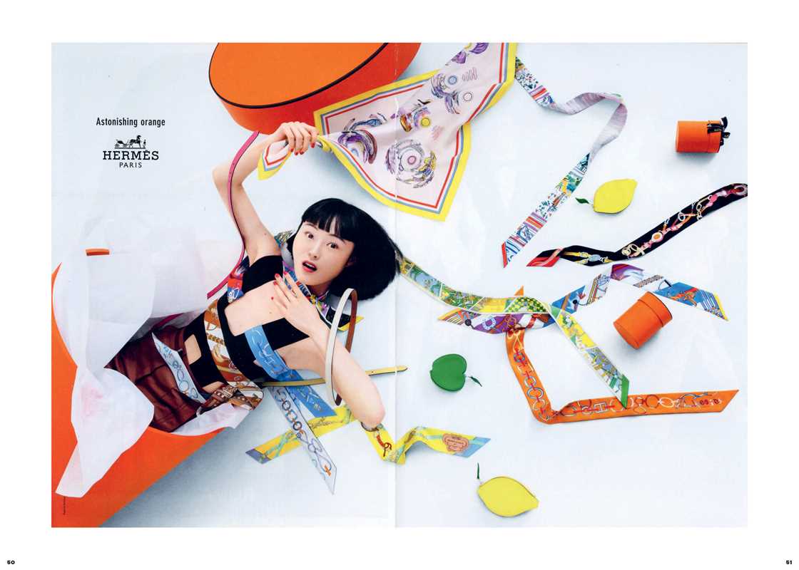 Simon & Schuster - Essence of Hermès by Kelly  Reising