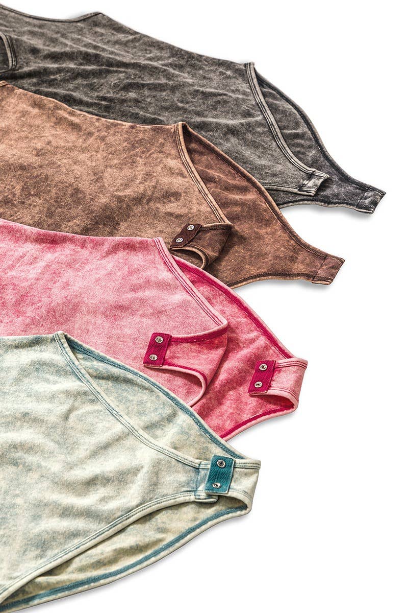 42POPS - `.Washed & Solid Cotton Bodysuit w/Snap Button closure