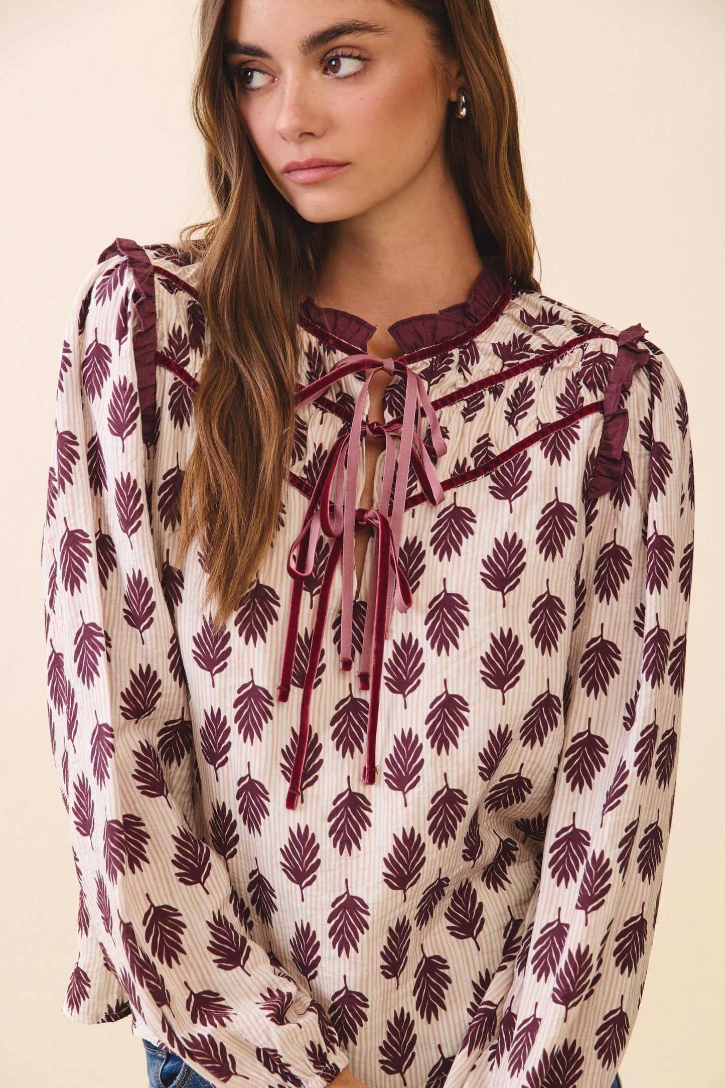 TCEC - CT9675-Leaf Print Ruffled Collar Front Tie Detail Blouse