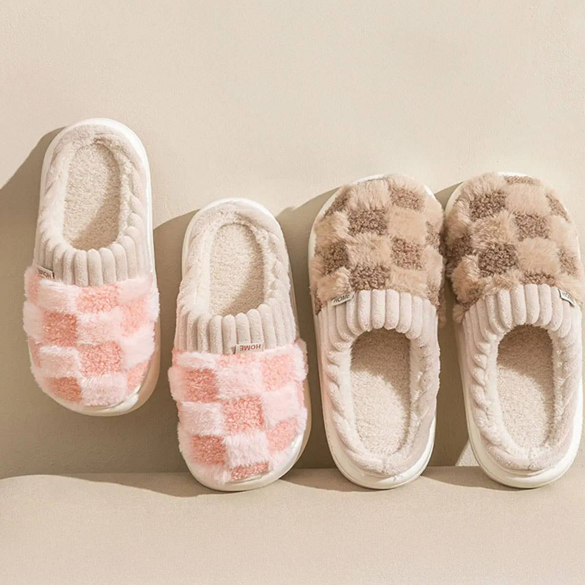 CHECKERED SLIPPERS