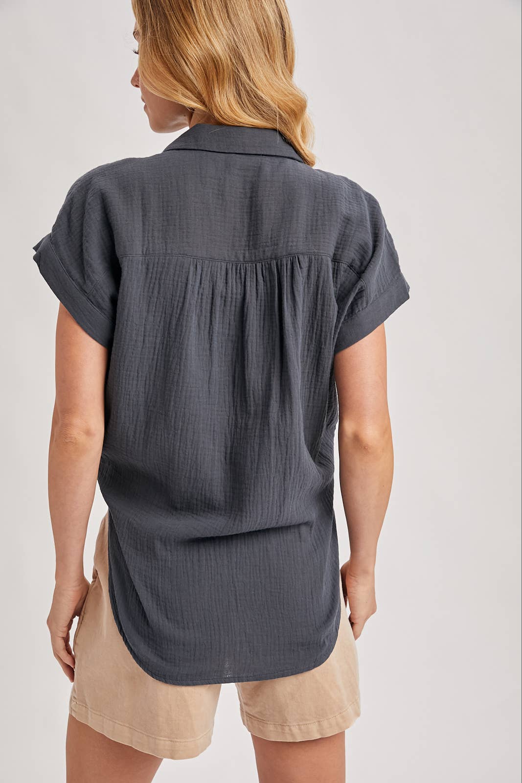 Bluivy - ESSENTIAL BUTTON UP COTTON SHIRT