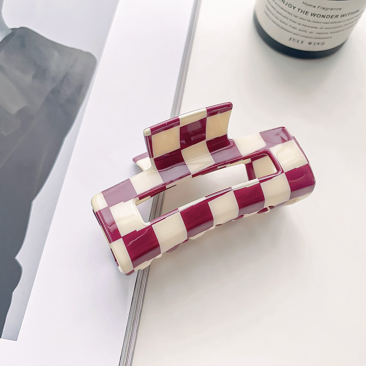 ACCITY - Checkerboard Hair Claw – Candy Color Acetate Look_CWMM10084