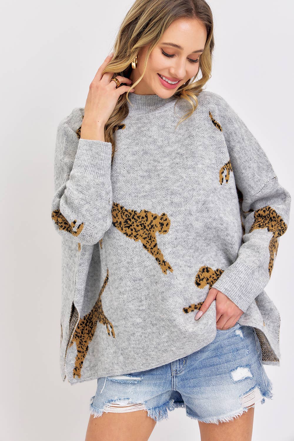 Sweet Lovely by Jen - LEOPARD PATTERNED OVERSIZE KNIT SWEATER