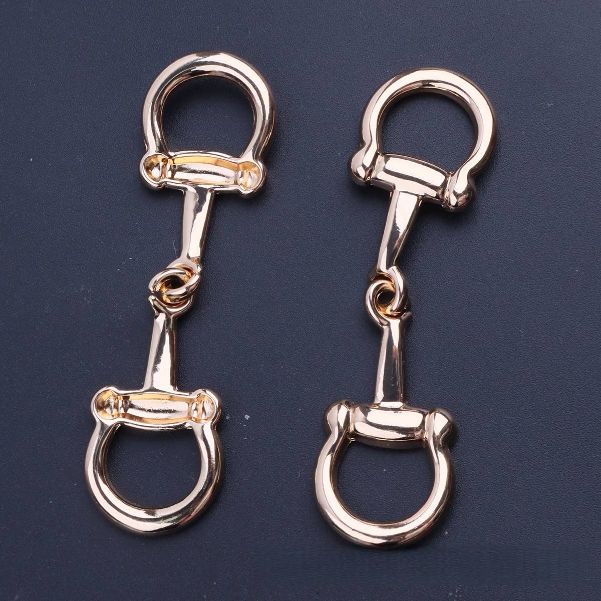 MKS America - Western Horse hoof  Horseshoes alloy Scarf Slide