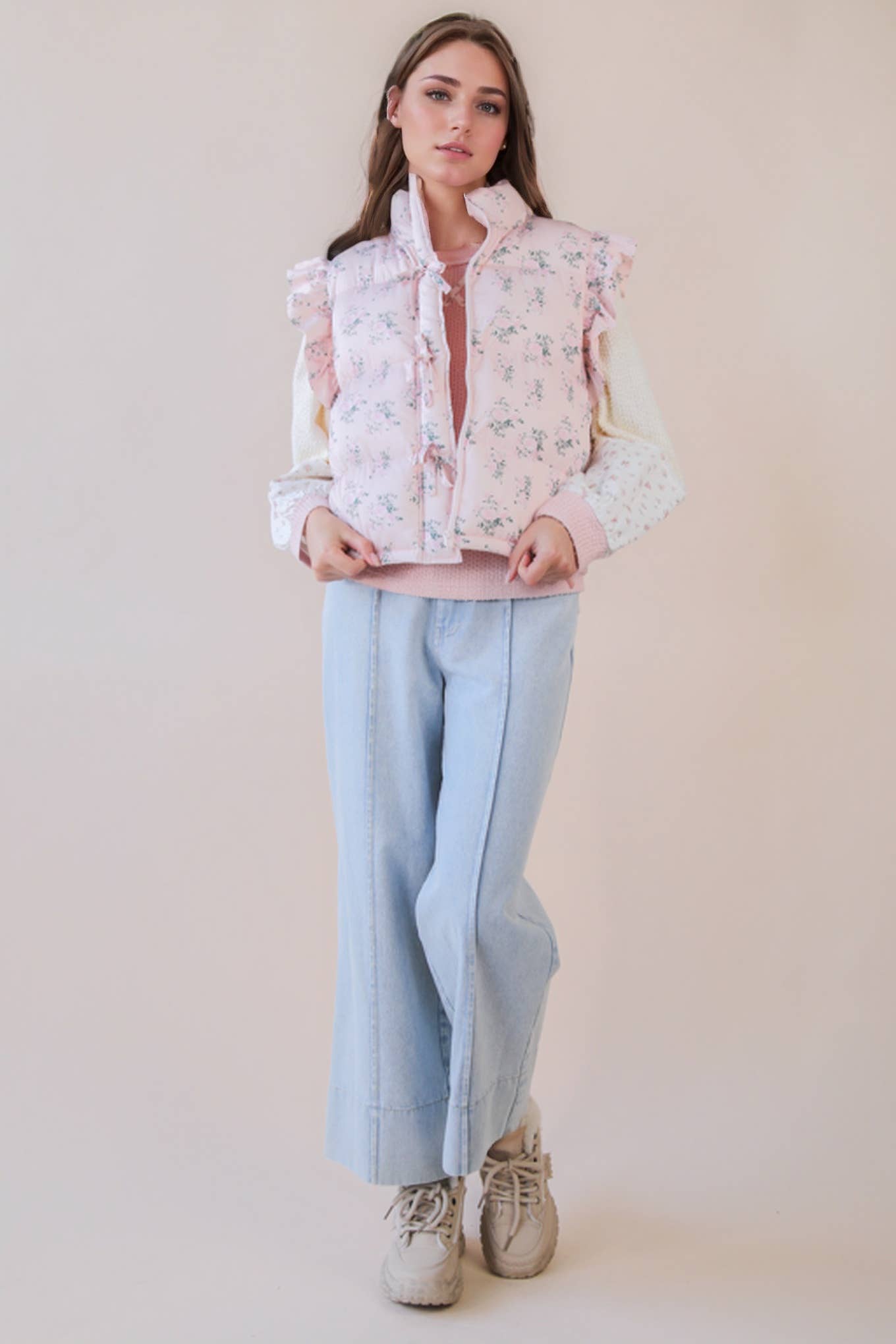VERY J - NJ90385-Front Bow Ruffle Sleeve Puffer Vest