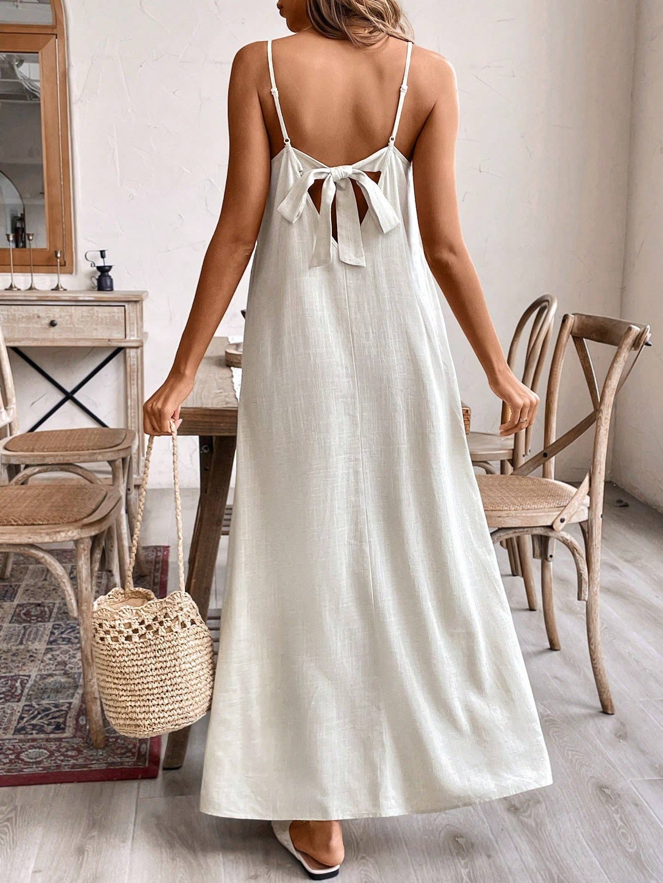 Linen blend Scoop Neck Cami dress with bow tie at back: Beige