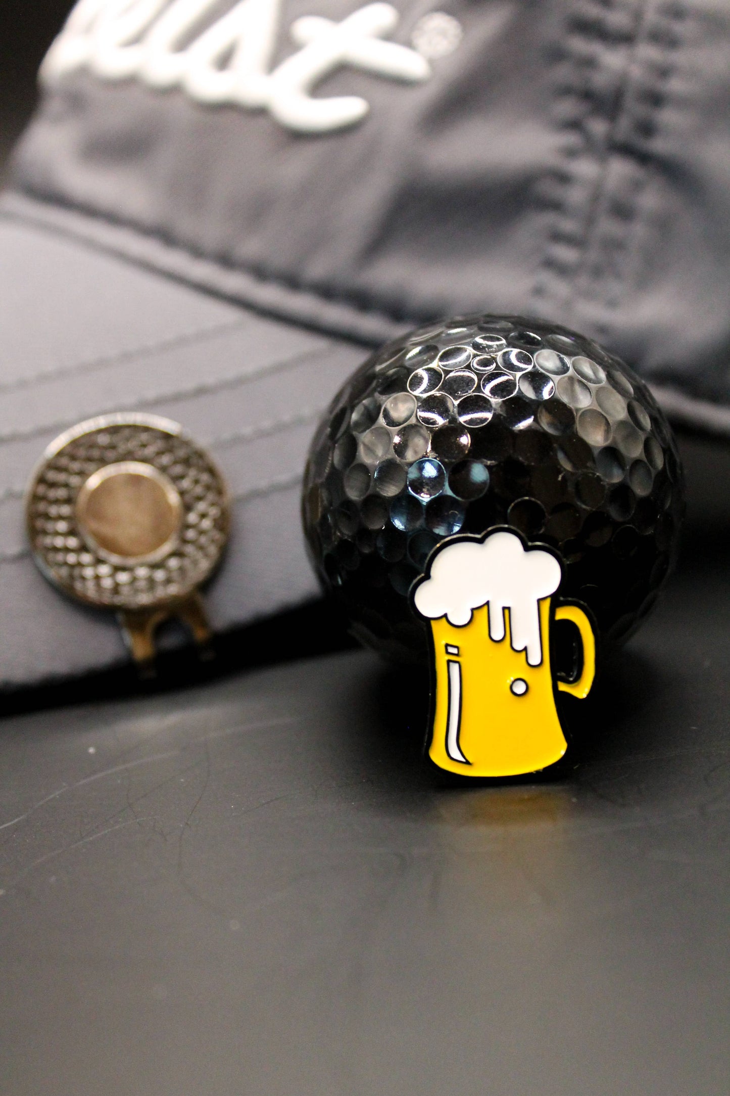 Beer Mug Golf Ball Marker+Magnetic Hat Clip, Golf Gift
