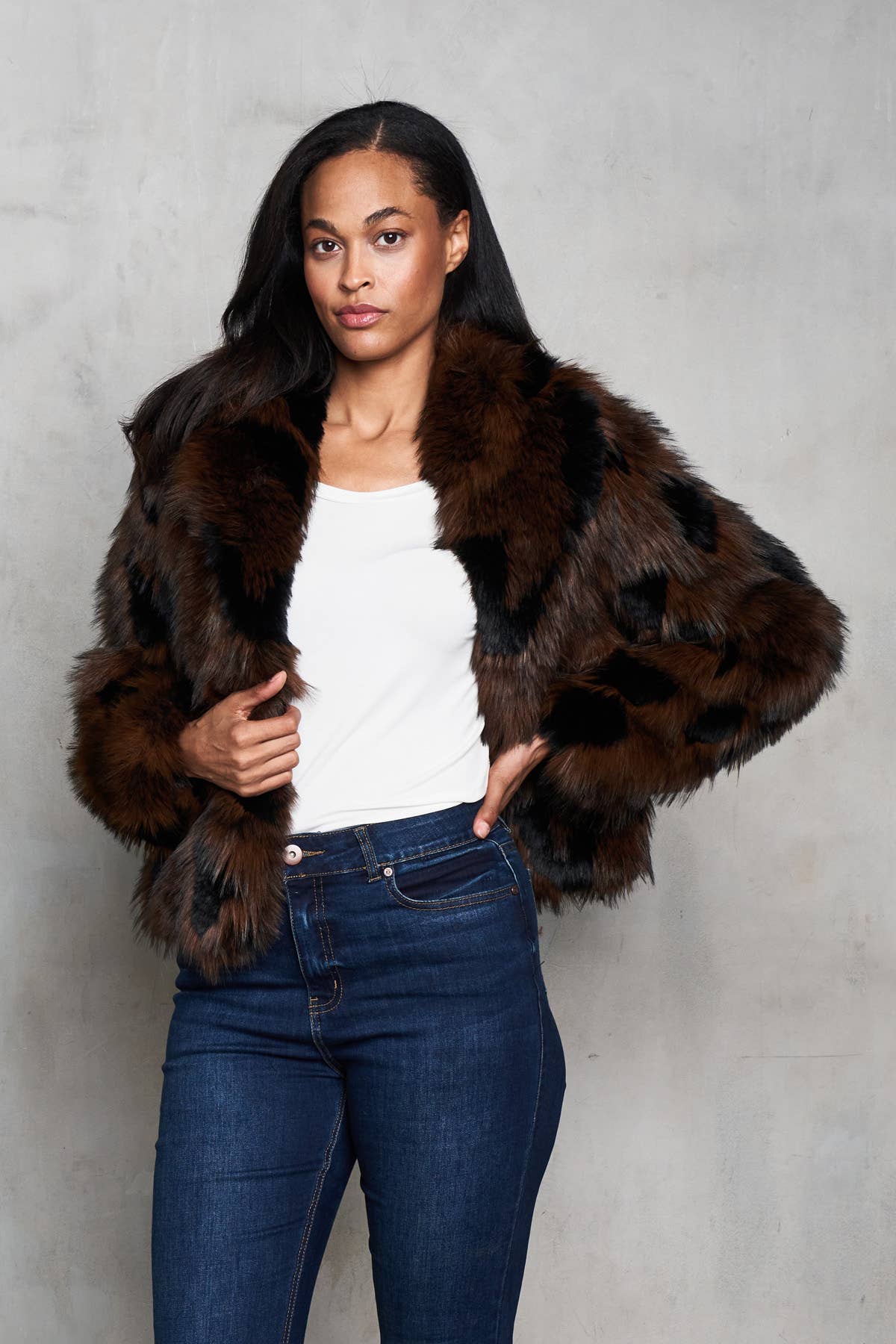Paparazzi - 5764-IAJ Faux Fur Mink Short Coat
