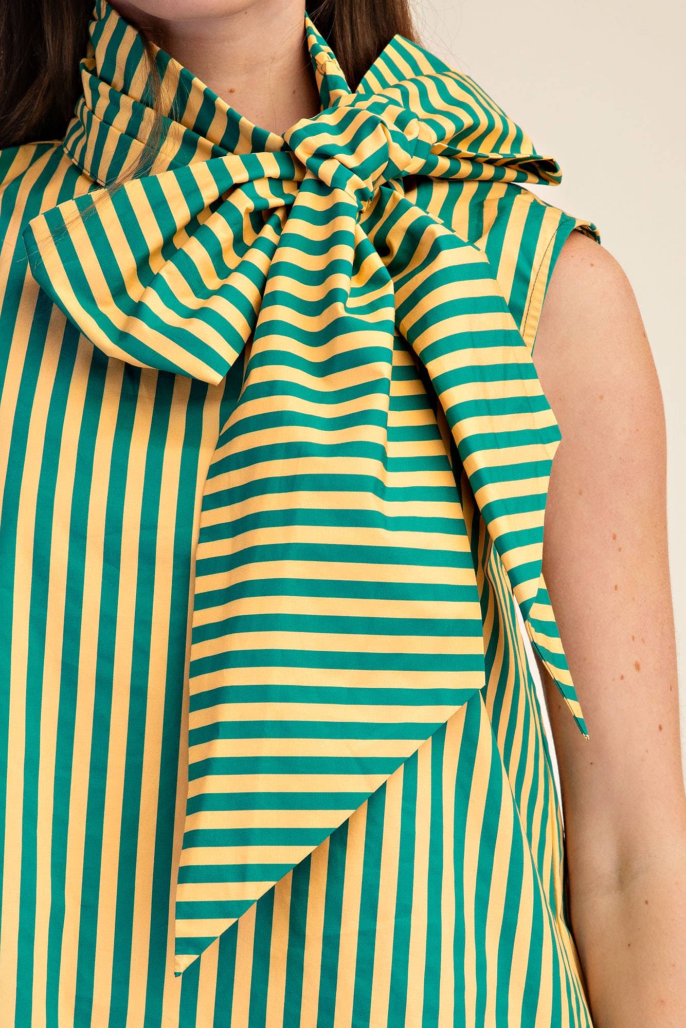 Glam - Tie Neck Sleeveless Stripe Top