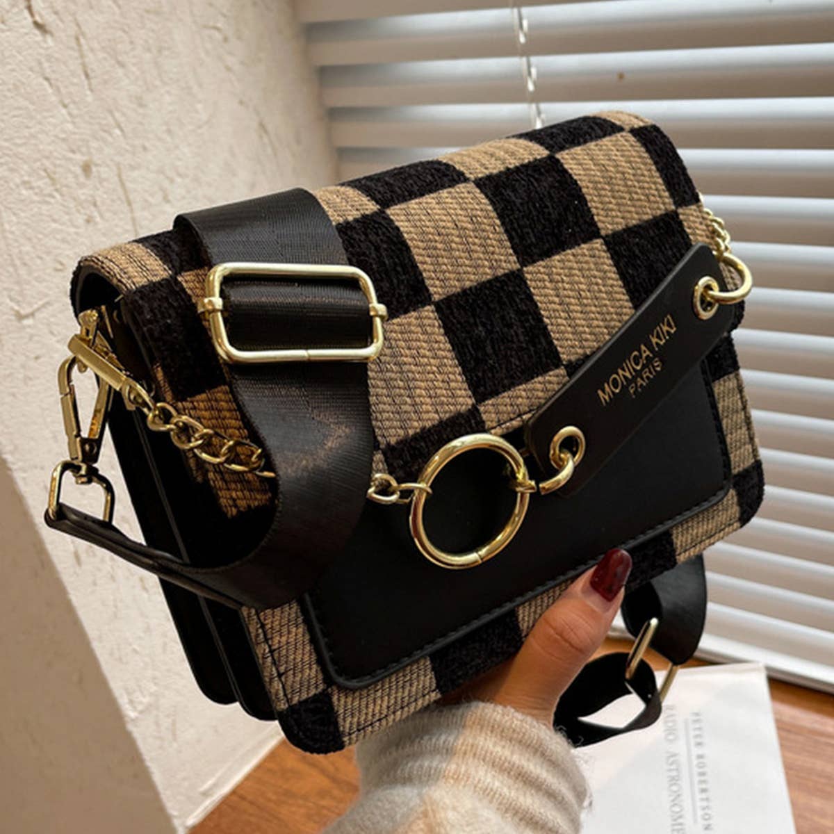 CHECKERED CROSS BODY BAG