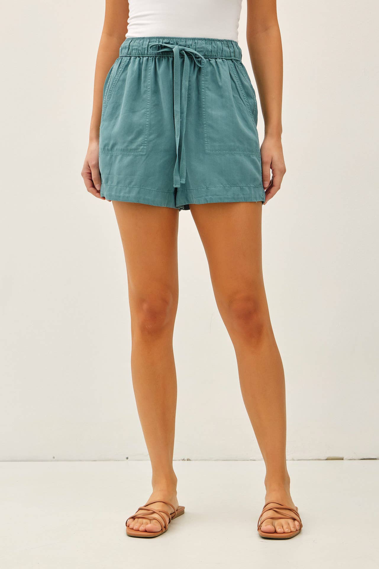Be Cool - NEW SHADE-HIGH RISE PULL ON TENCEL SHORT