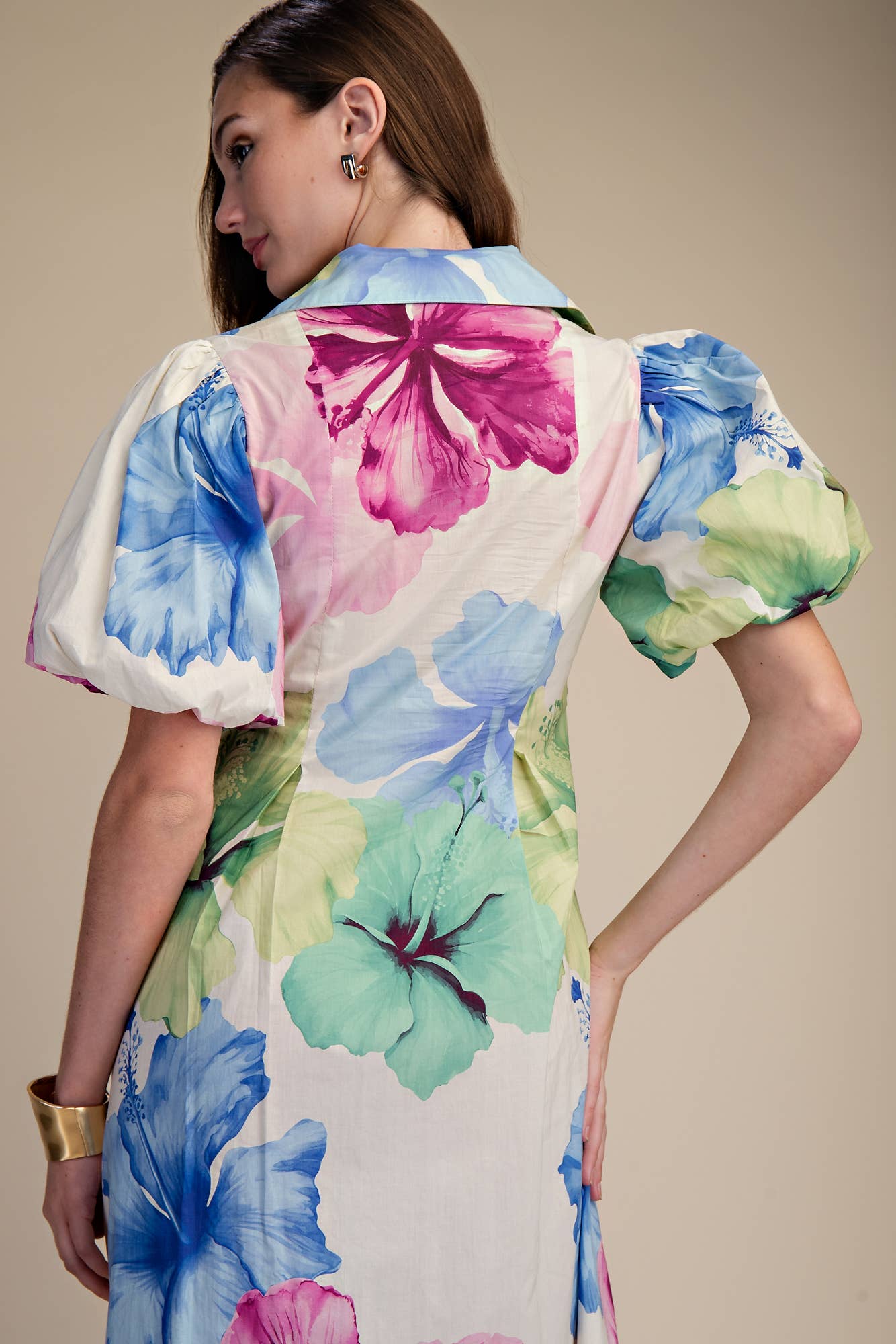 Glam - Collar V-Neck Pleated Midi Dress
