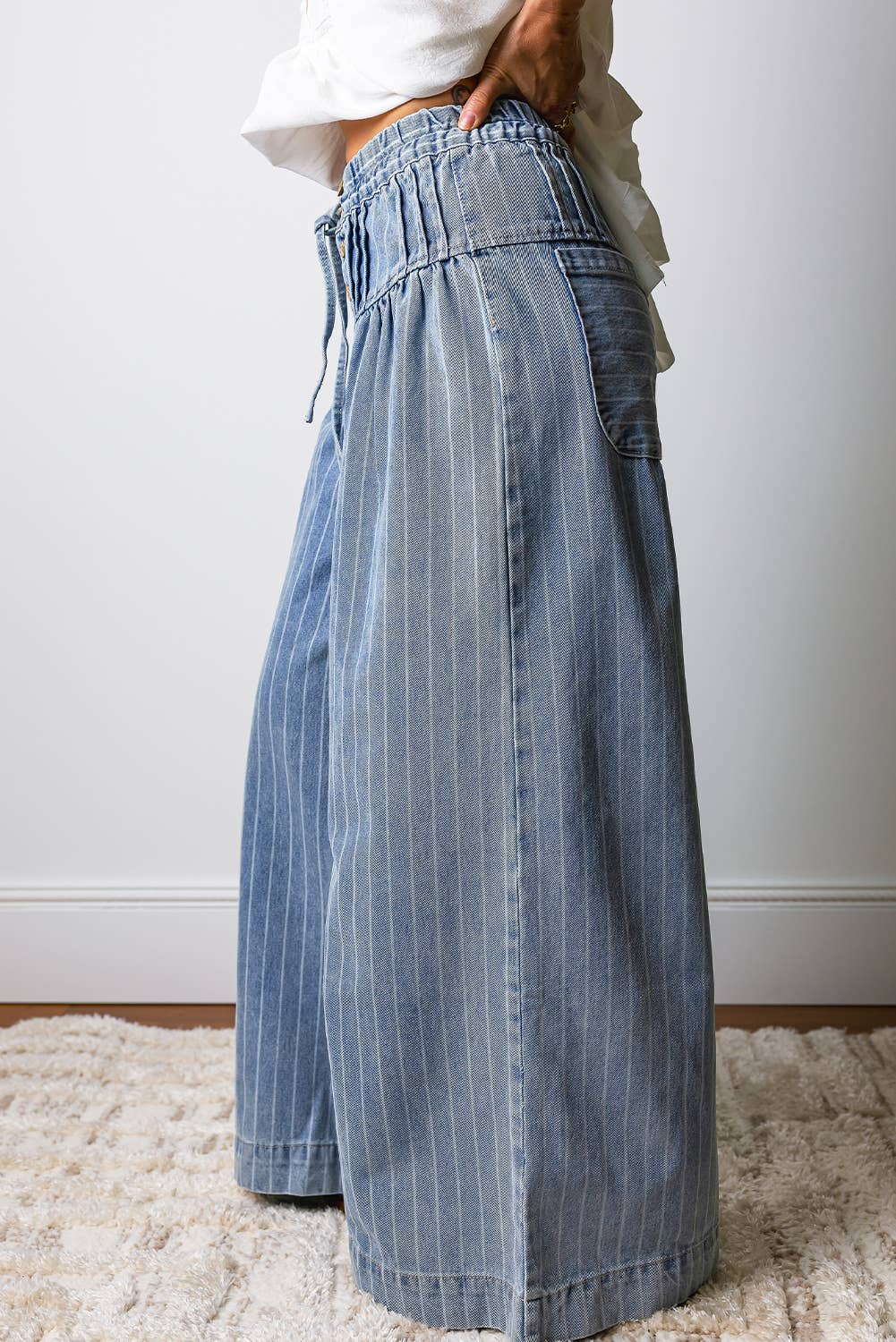 66DISCO - Button Pleated Drawstring Waist Casual Wide Leg Jeans