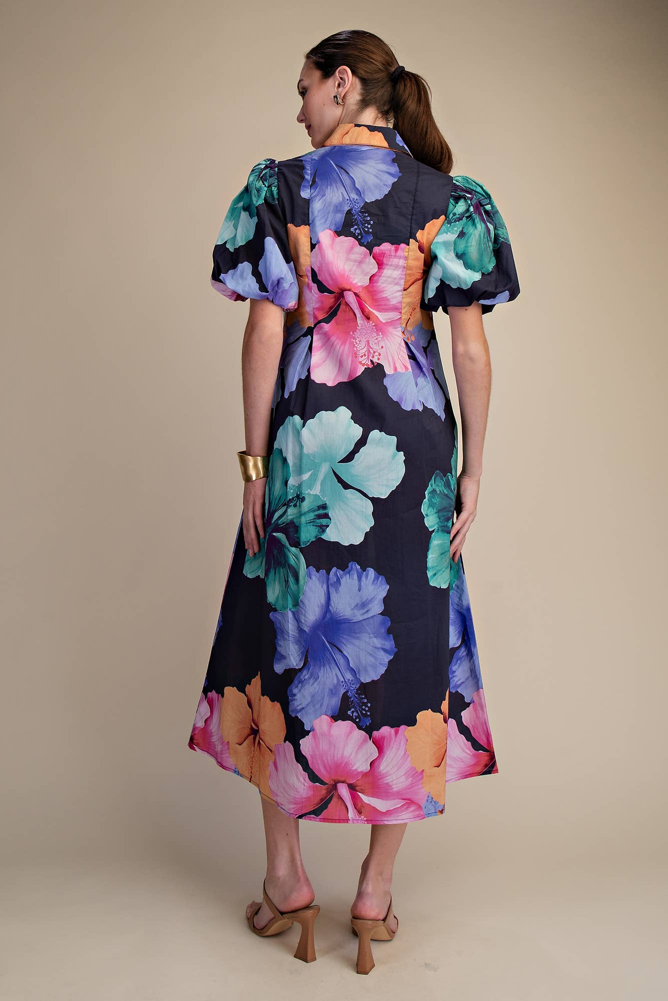 Glam - Collar V-Neck Pleated Midi Dress
