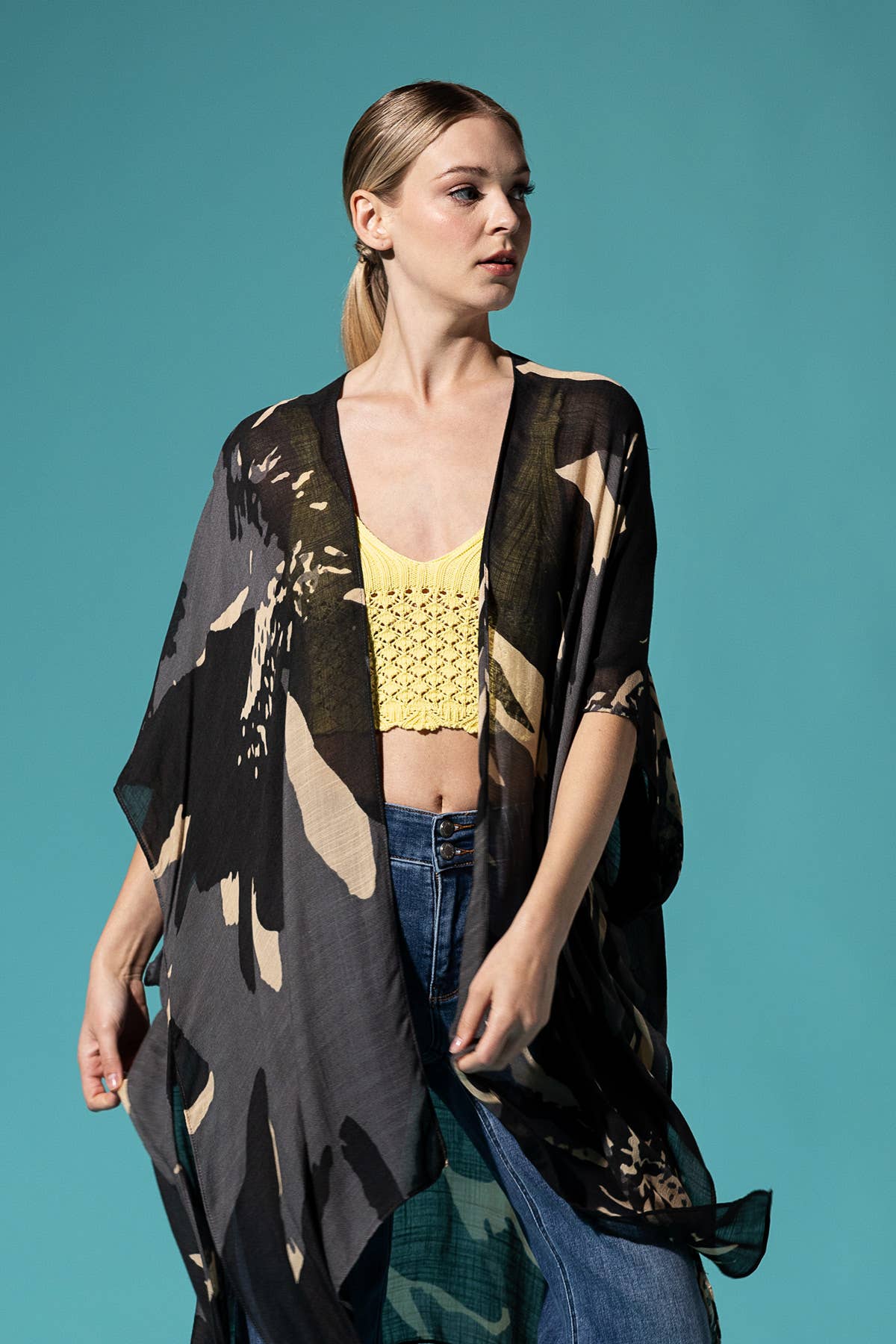 Urbanista - Sweeping Floral Kimono