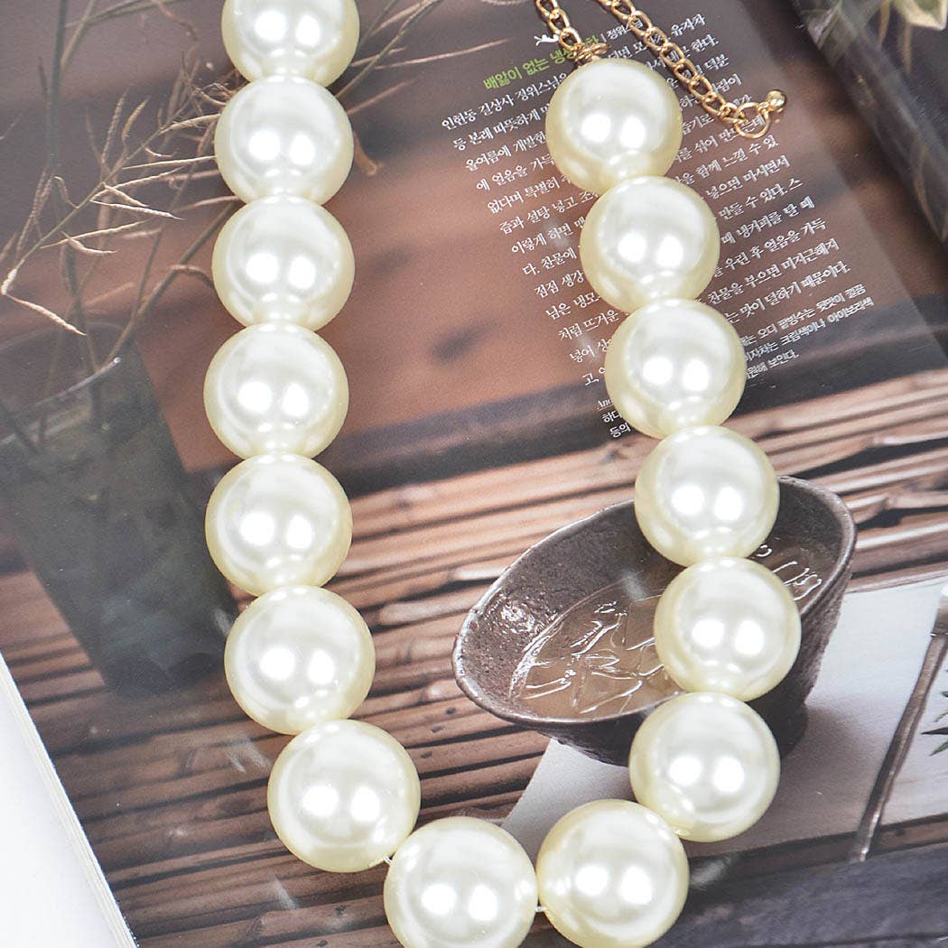 3AM BY H&D ACCESSORIES - Big Round Pearl Necklace