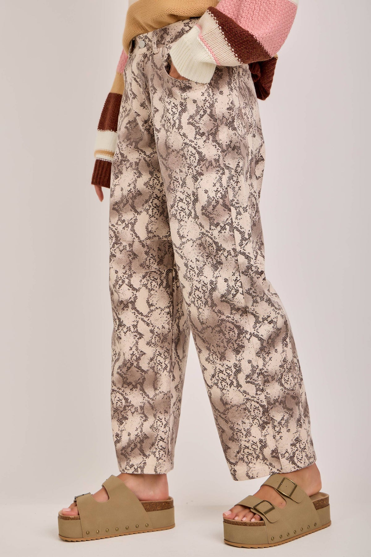 BON - VINTAGE SNAKESKIN PRINT TWILL DENIM BARREL PANTS_JLB80045-01