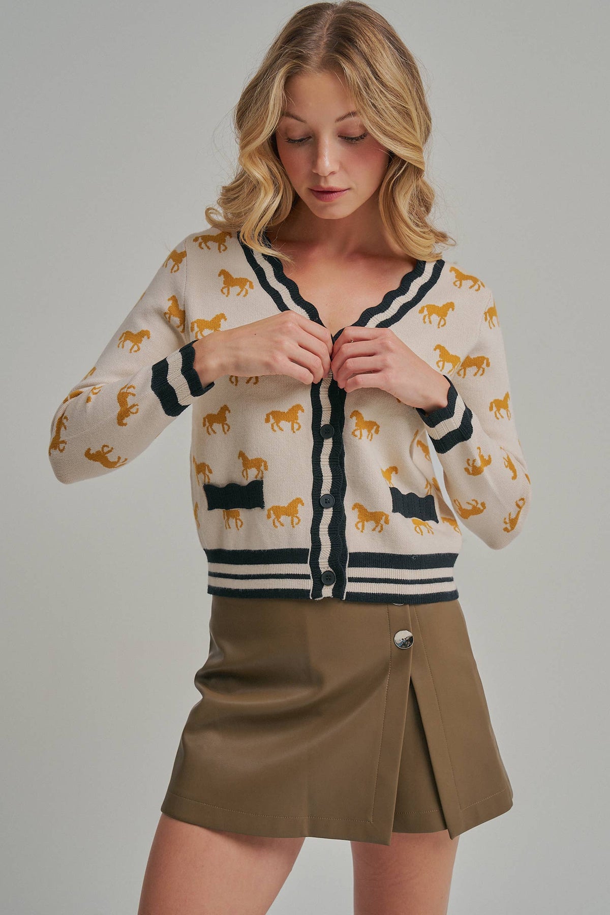 BON - SUPER SOFT HORSE PRINT KNIT CARDIGAN_JLT00386-01