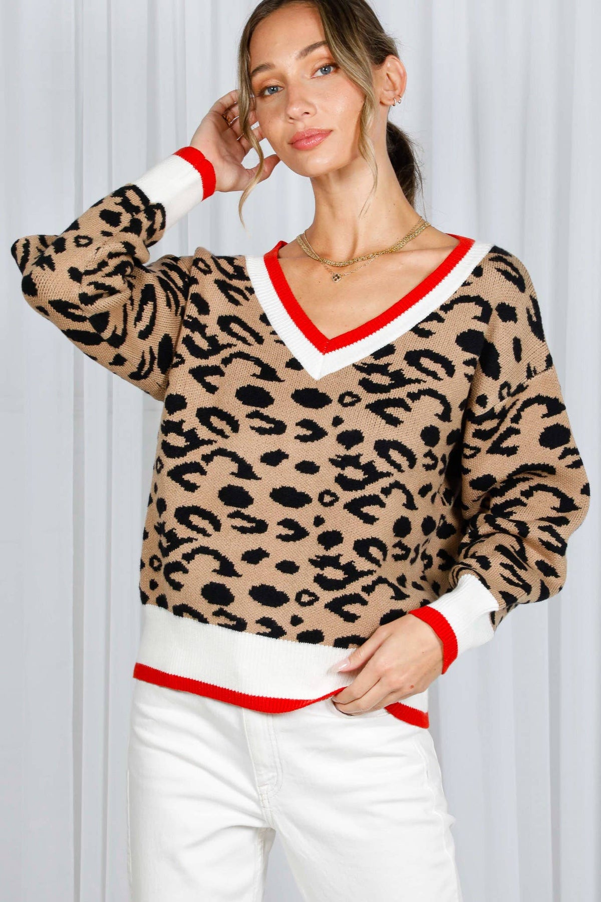 Vine & Love - Leopard Pattern V-Neck Contrast Rib Knitted Sweater VT82601
