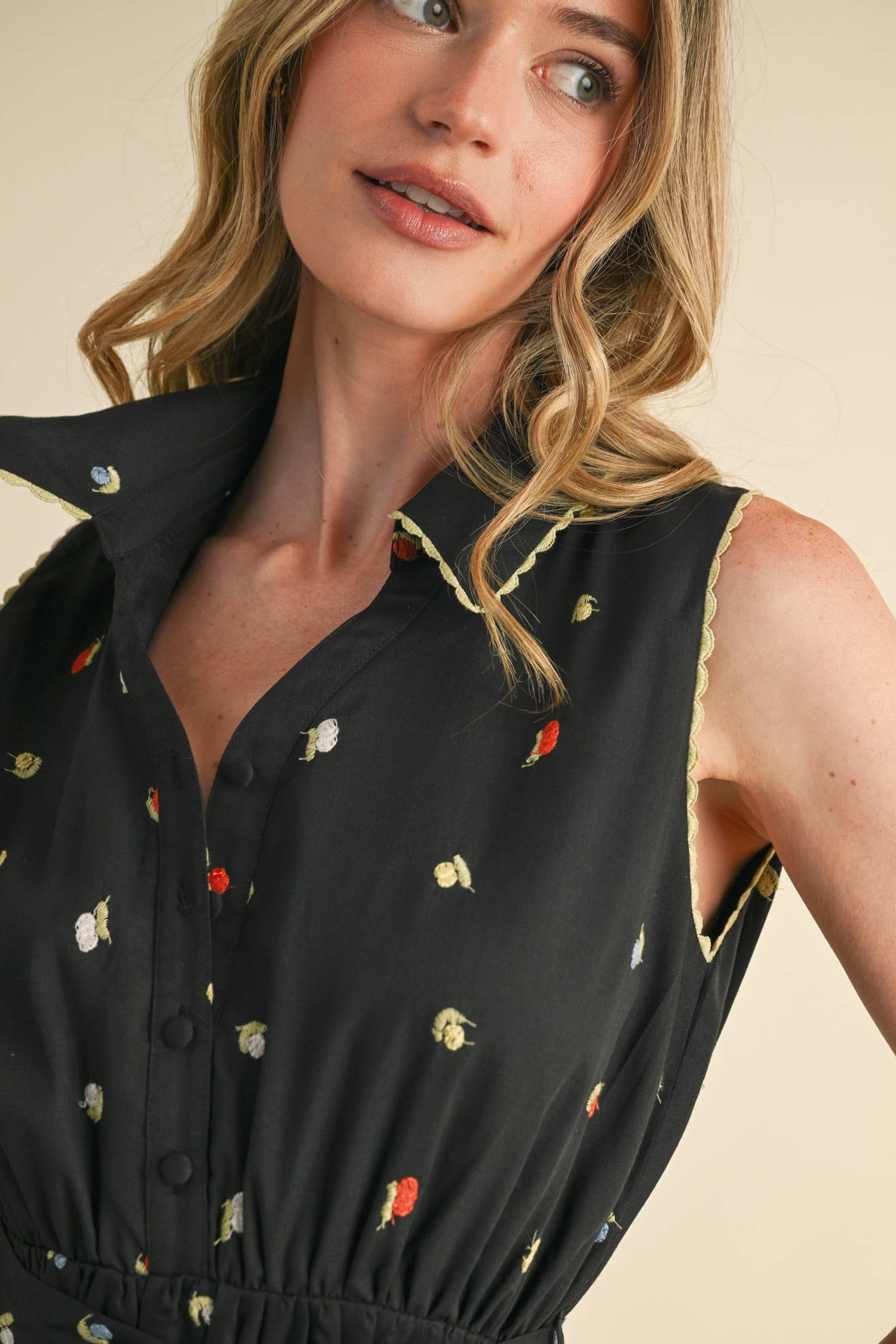 BUTTON DOWN EMBROIDERED MIDI DRESS MDR3592: Black Multi / L