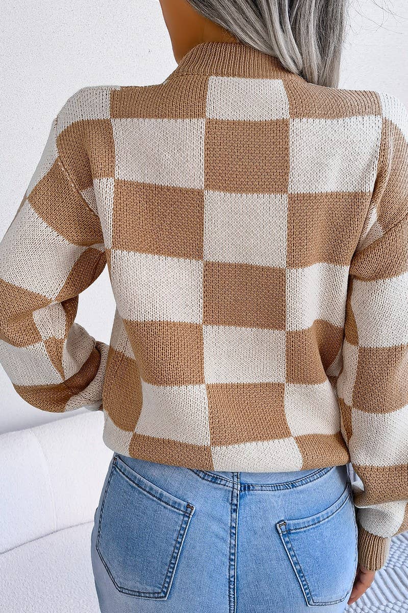 CHECKERED SWEATER