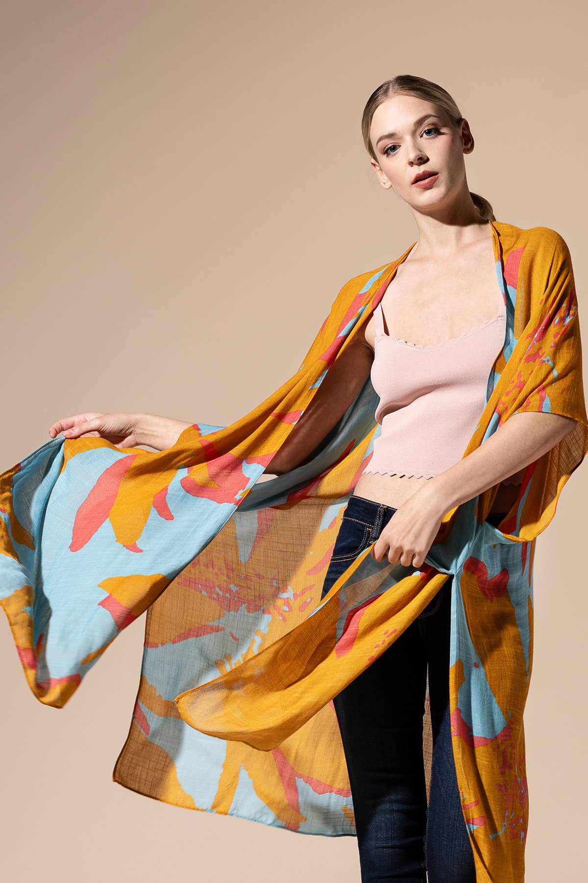 Urbanista - Sweeping Floral Kimono