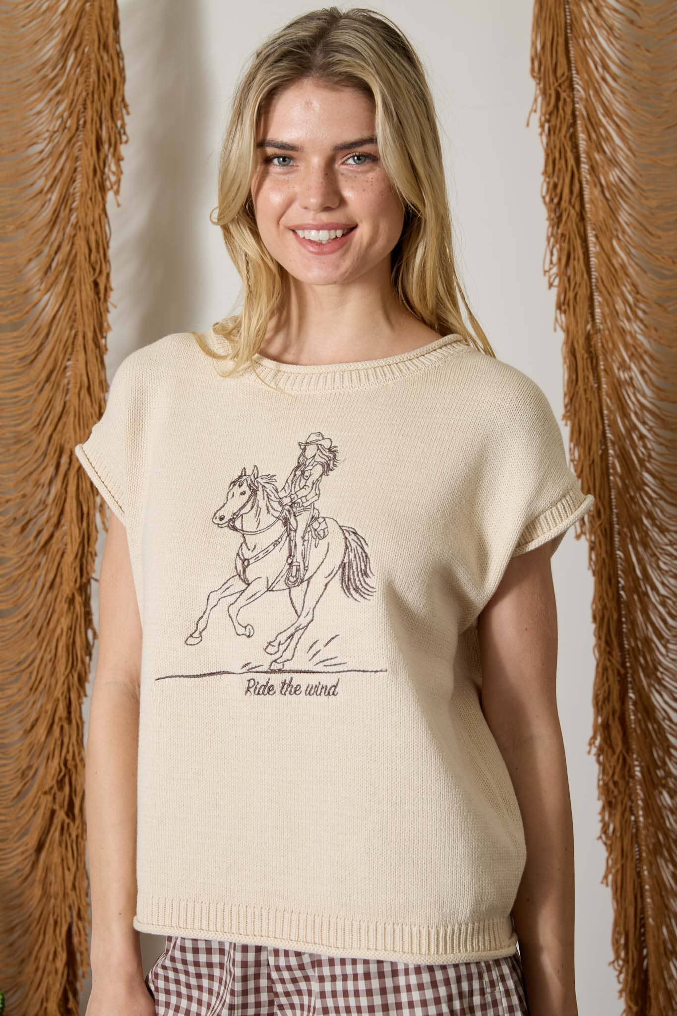 WESTERN EMBROIDERY SHORT SLEEVE KNIT SWEATER